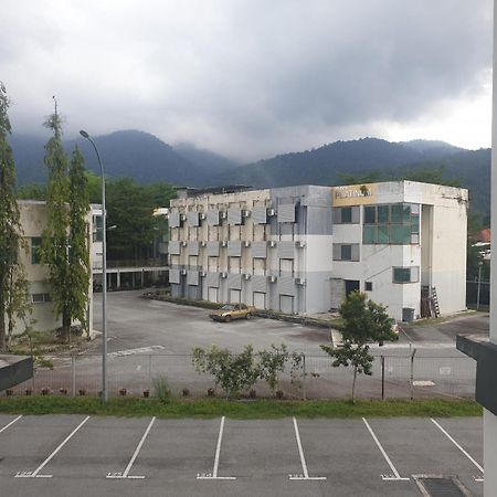 Unisuites Roomstay Kampar Bagian luar foto