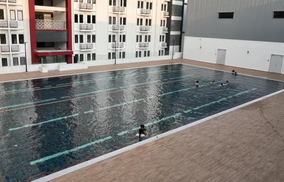 Unisuites Roomstay Kampar Bagian luar foto